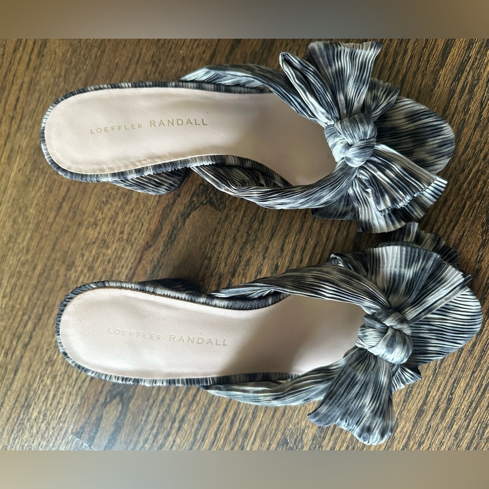 Loeffler Randall Penny Leopard Pleated Bow Heel